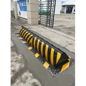 反恐路障机